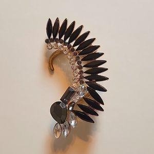 Black and Gold Ear Cuff